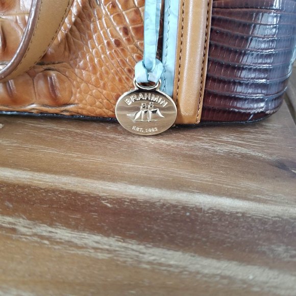 Brahmin Mini Asher Satchel & Ady Wallet. Toasted Almond Garrone Embossed Leather - Picture 7 of 16